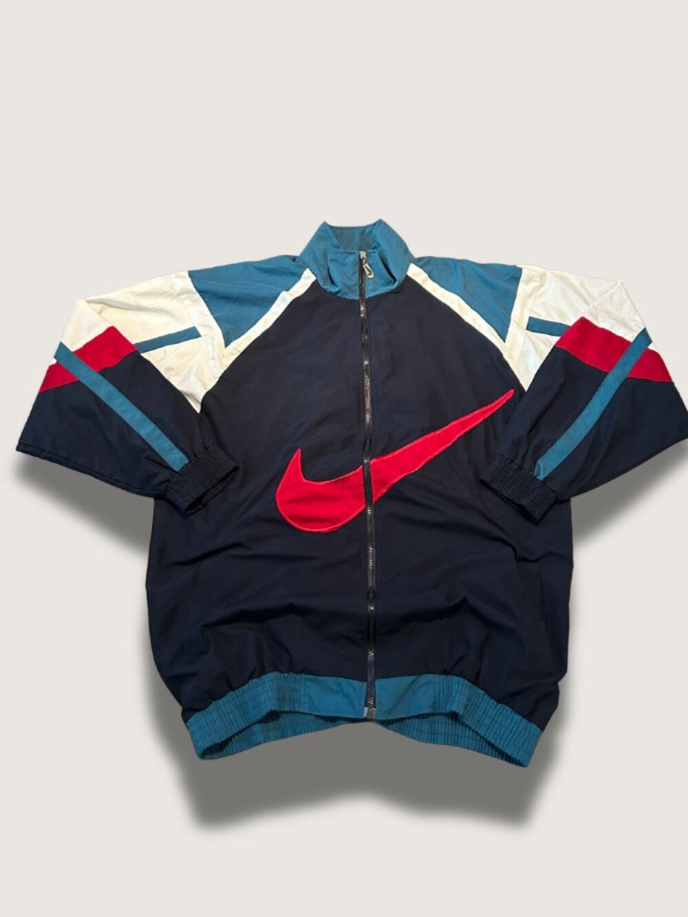 Vintage (90's) Nike ACG (Lined) Windbreaker - Picture 2 of 3